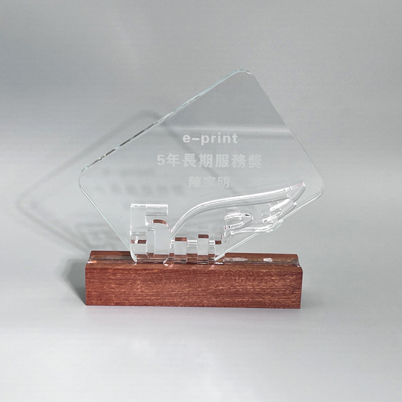 Wooden Crystal Trophy - B017